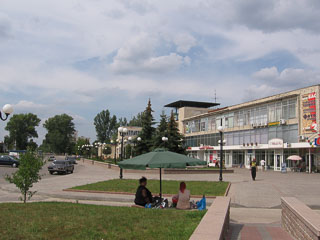 Головна площа Канева