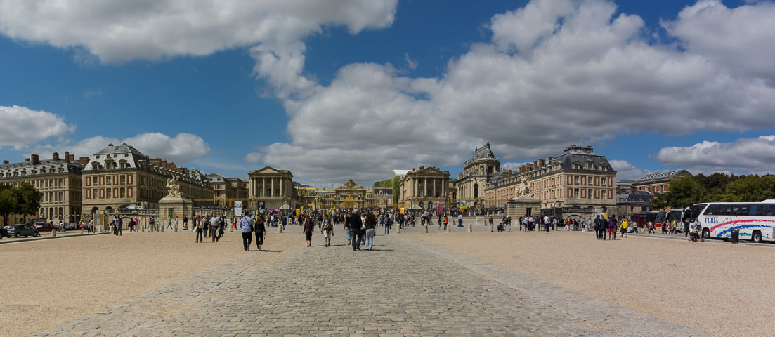 Панорама Версалю