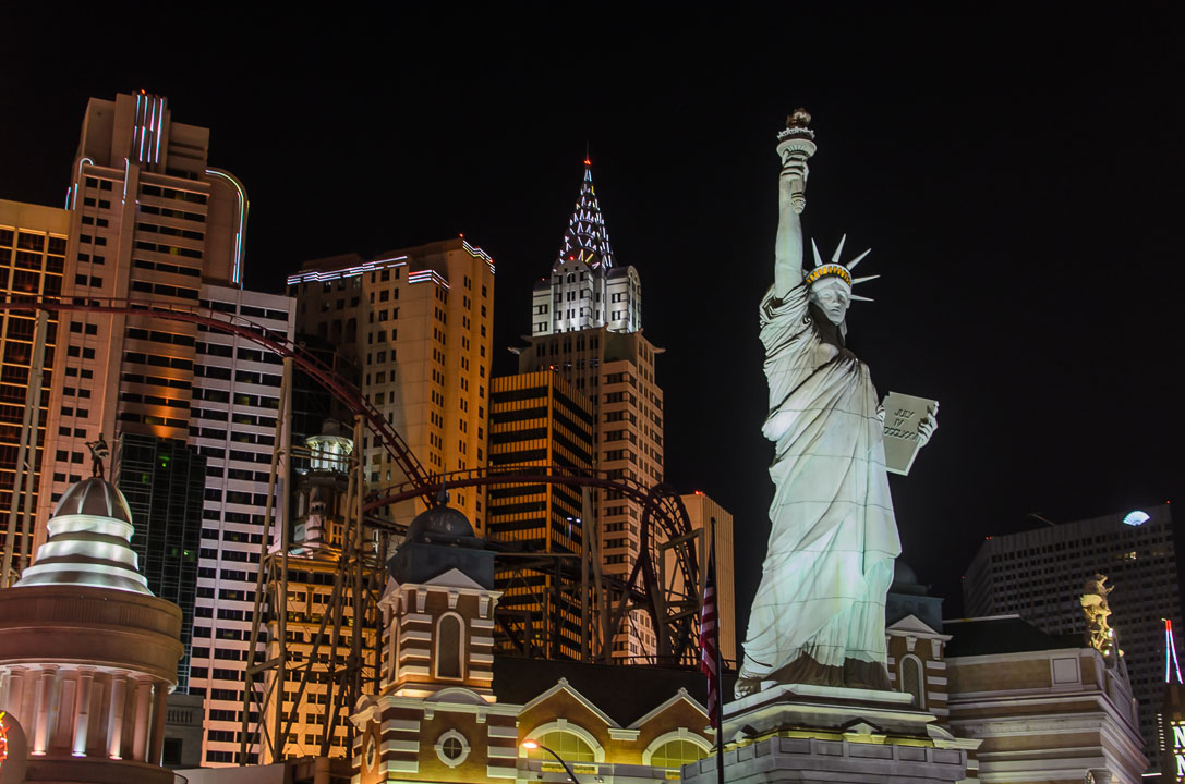 «Нью Йорк — Нью Йорк» та статуя Свободи