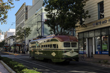 Старий трамвай